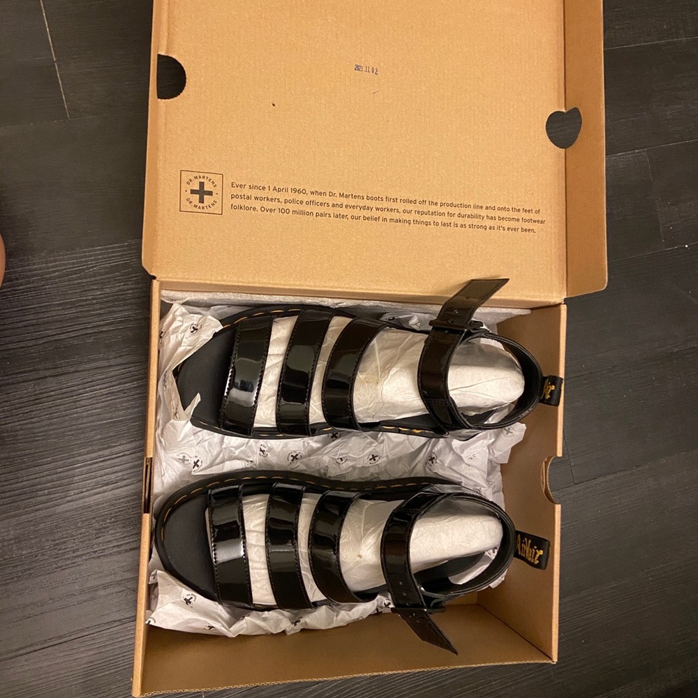 Dr. Martens Blaire Leather Sandals Black Size 8